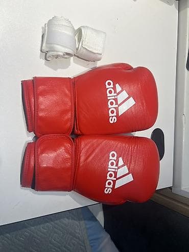Боксерские перчатки adidas, красные, 12 oz, абсолютно новые, в подарок