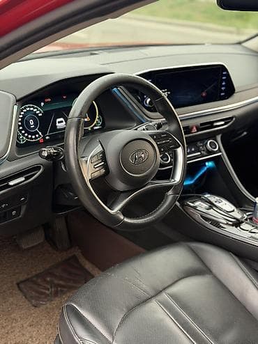 124 e500: Hyundai Sonata: 2019 г., 0.2 л, Автомат, Газ, Седан — 2