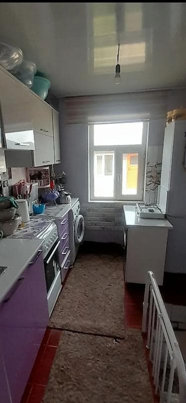 сдаю токмок: 62 м², 4 комнаты, Забор, огорожен — 4