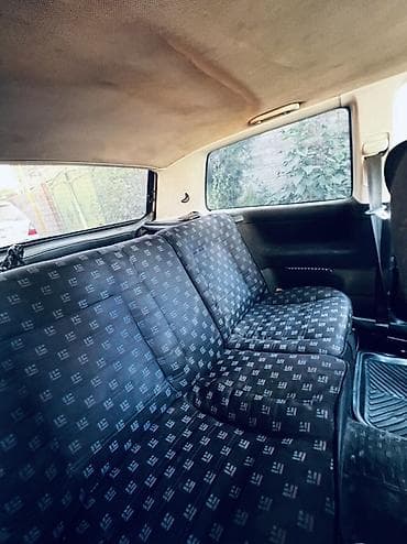 colf 2: Volkswagen Golf: 1993 г., 1.8 л, Механика, Бензин, Хэтчбэк — 4