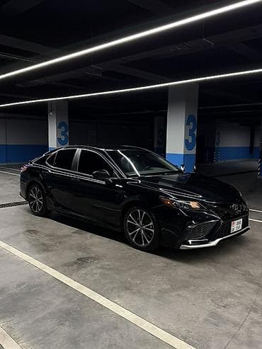 golf 2: Toyota Camry: 2020 г., 2.5 л, Автомат, Бензин, Седан — 2