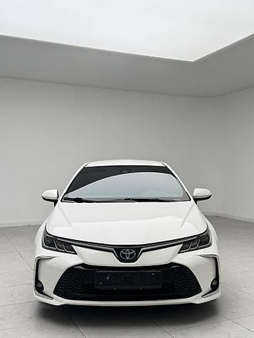 corolla 2016: Toyota Corolla: 2021 г., 1.8 л, Гибрид, Седан — 2
