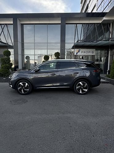 BYD: BYD Tang: 2023 г., 1.5 л, Автомат, Гибрид, Кроссовер — 6