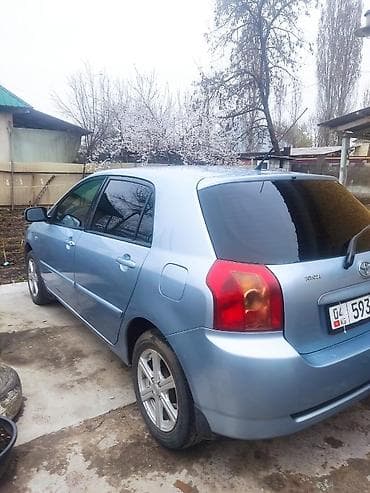 Унаа сатуу: Toyota Corolla: 2004 г., 1.6 л, Кол менен иштөөчү, Бензин, Хетчбек — 6