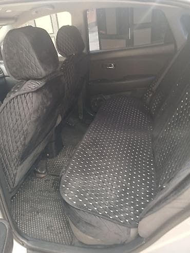toyota ayris: Hyundai Elantra: 2010 г., 1.6 л, Бензин, Седан — 3