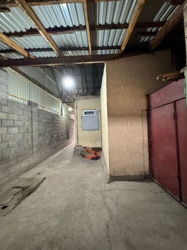 квартиры фучика: Полдома, 100 м², 5 комнат, Риэлтор, Старый ремонт — 9