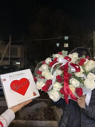 куплю розы: Авторские букеты и цветочные композиции от 999сом Московская 184 — 4