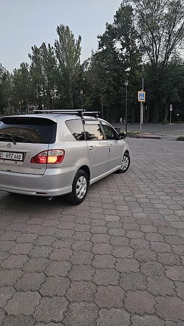 transporter multivan: Toyota Ipsum: 2003 г., 2.4 л, Автомат, Бензин, Универсал — 3
