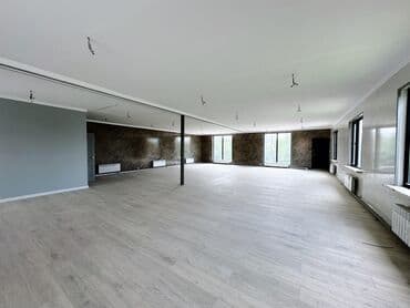 продаю офис 107 м² с ремонтом с мебелью административное здание 1 этаж: Сдаю Офис, 245 м², 1 линия, С оборудованием, С отдельным входом — 7