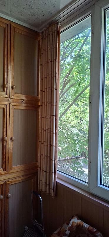 продаю 3кв 9мкр: 3 комнаты, 58 м², 9 мкр 104 серия, 2 этаж, Косметический ремонт — 8