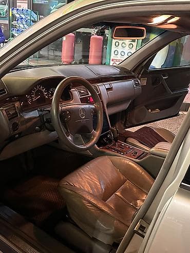210: Mercedes-Benz E-Class: 2000 г., 3.2 л, Автомат, Бензин, Седан — 7