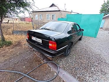 Транспорт: Opel Vectra: 1991 г., 1.8 л, Механика, Бензин, Седан — 5