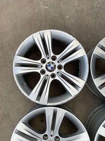 oz future: Литые Диски R 17 BMW, Комплект, отверстий - 5, Б/у — 2