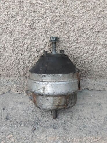 vw: Подушка мотора Volkswagen 1999 г., Б/у, Оригинал, Германия — 1