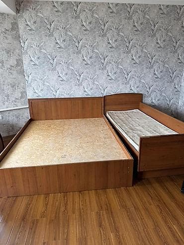 Мебельные гарнитуры: Спальный гарнитур в классическом стиле, цвет тёплый орех/вишня — 4