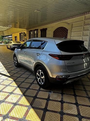 электр авто: Kia Sportage: 2020 г., 2 л, Автомат, Дизель — 5