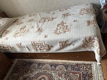 Односпальная кровать, Б/у, С ящиком для хранения, длина - 195 см