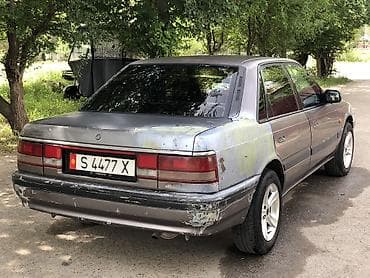 тайота камри 79: Mazda 626: 1991 г., 2 л, Механика, Бензин, Седан — 8