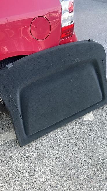 sp 4: Volkswagen ID.4 задняя полка в отличном состоянии. - Материал — 1