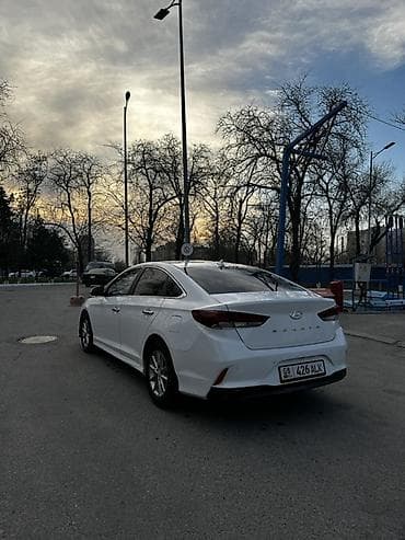 x 7: Hyundai Sonata: 2018 г., 2 л, Автомат, Газ, Седан — 4