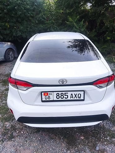 Toyota Corolla: 2021 г., 1.5 л, Автомат, Бензин, Седан — 7