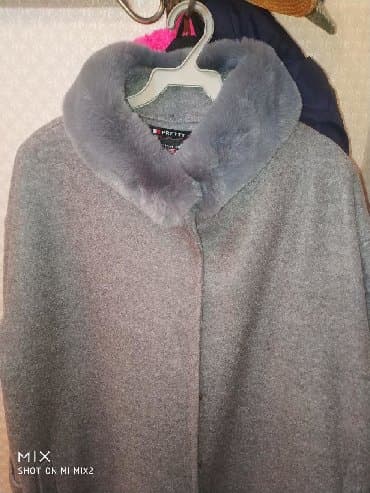 срочно в связи с переездом: Распродажа!Пальто драп размер 54 связи с закрытием магазина.Ватсапп — 2