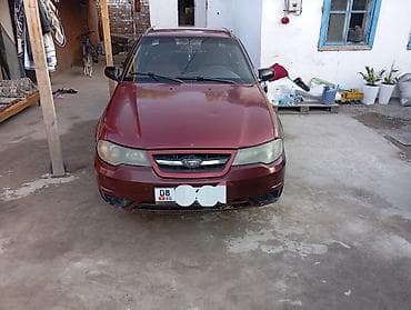 Daewoo Nexia: 2008 г., 1.5 л, Механика, Бензин, Седан
