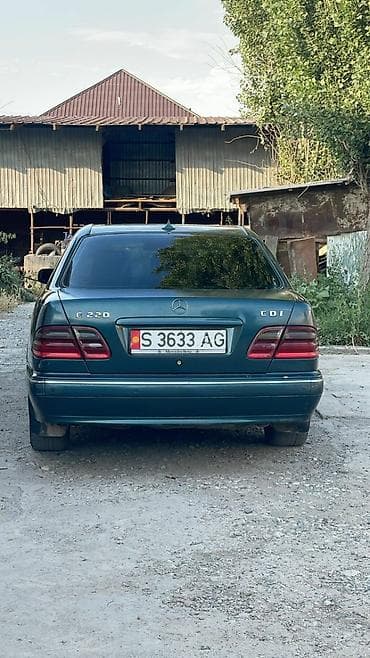 порог 210: Mercedes-Benz E-Class: 2001 г., 2.2 л, Автомат, Дизель, Седан — 1