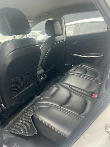 электростеклоподъемник: Интерьер кроссовера (левый руль) с современным оснащением — 5