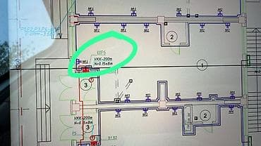 6 мкр: Коммерческое помещение на первом этаже нового современного жилого — 9