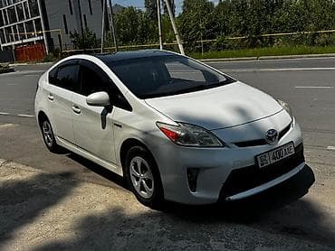 porshe 911: Toyota Prius: 2015 г., 1.8 л, Автомат, Гибрид, Хэтчбэк — 2