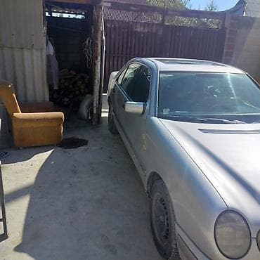 Mercedes-Benz E-Class: 1995 г., Седан — 1