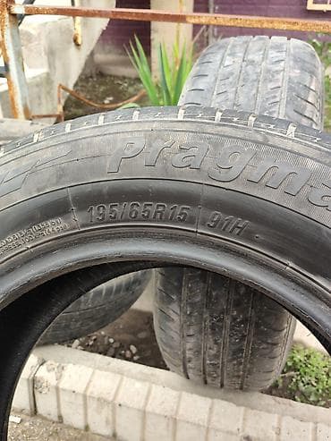 максис: Шины R 15, Б/у, Maxxis — 2