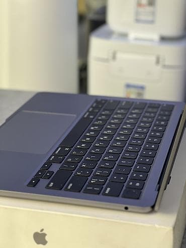 макбук эйр: Ультрабук, Б/у, Apple M3, ОЗУ, RAM: 16 ГБ, В рассрочку — 2