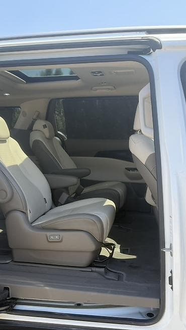 Kia Carnival: 2021 г., 2.2 л, Автомат, Дизель, Минивэн — 10