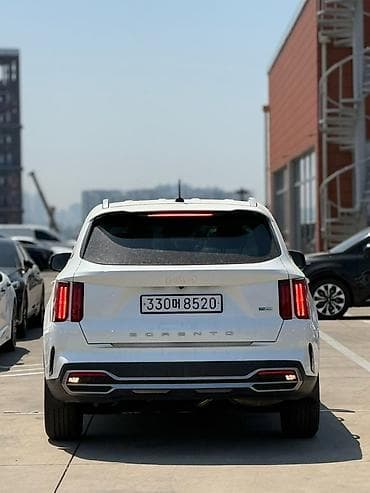 пл: Kia Sorento: 2021 г., Кроссовер — 3