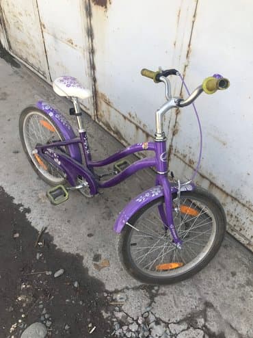 купить велосипед в бишкеке бу: Продаю девочковый велосипед, в хорошем состоянии, (ориентировочный — 4