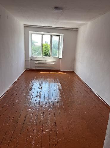 комната с подсилением: 18 м², Без мебели — 1