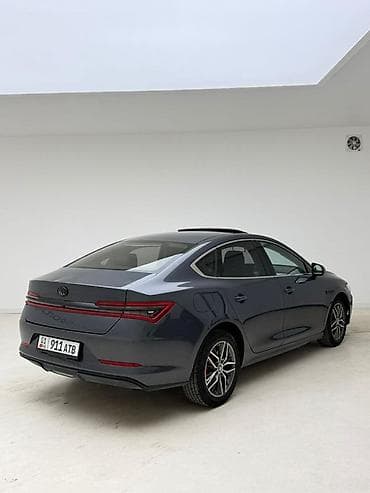 e60 m5: BYD Qin: 2019 г., 1.5 л, Робот, Бензин, Седан — 2