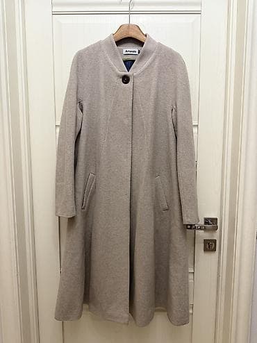 Пальто, состояние нового. 
48 размер