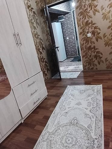 квартира 4гор болница: 3 комнаты, С мебелью частично — 4