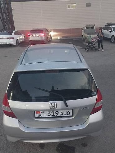 токмок авто машина: Honda Fit: 2003 г., 1.3 л, Вариатор, Бензин, Хетчбек — 6