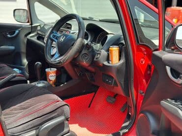 авто с последующим выкупом бишкек фит: Honda Fit: 2009 г., 1.5 л, Вариатор, Бензин, Хетчбек — 7