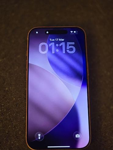 айфон r: IPhone 17 Pro, Б/у, 256 ГБ, Оранжевый, Кабель, Коробка, 100 % — 1