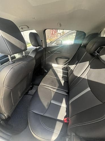 eclipse cross: Chevrolet Spark: 2020 г., 1 л, Вариатор, Бензин, Хэтчбэк — 8