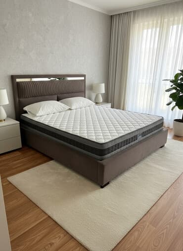 сколько стоит двуспальная кровать с матрасом: Двуспальная кровать с мягким изголовьем и матрасом. - Стиль — 1