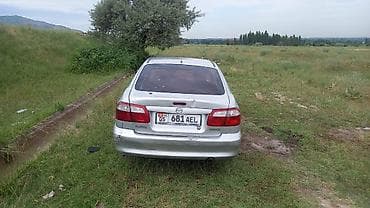 мазда 626: Mazda 626: 2000 г., Механика, Седан — 2