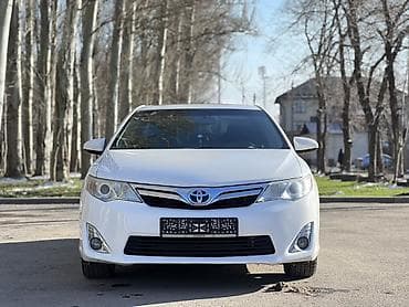 Toyota Camry: 2012 г., 2.5 л, Вариатор, Гибрид, Седан