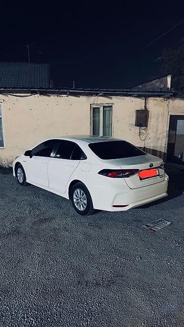carolla verso: Toyota Corolla: 2019 г., Вариатор, Гибрид, Седан — 3