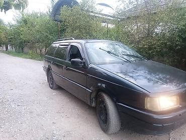 червяк на сапог: Volkswagen Passat Variant: 1991 г., Универсал — 6
